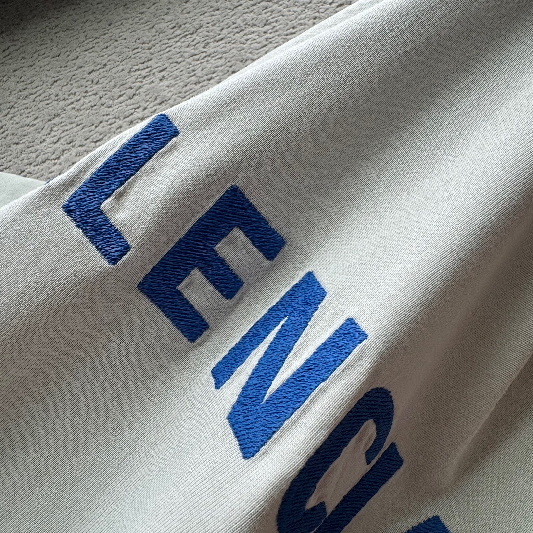 Balenciaga Blue Embroidered T - Image 9