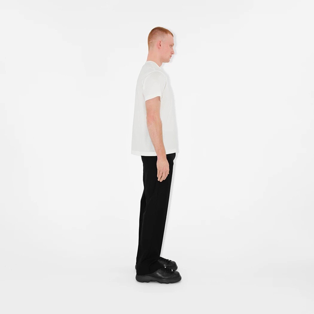 Burberry Embroidered T - Image 17