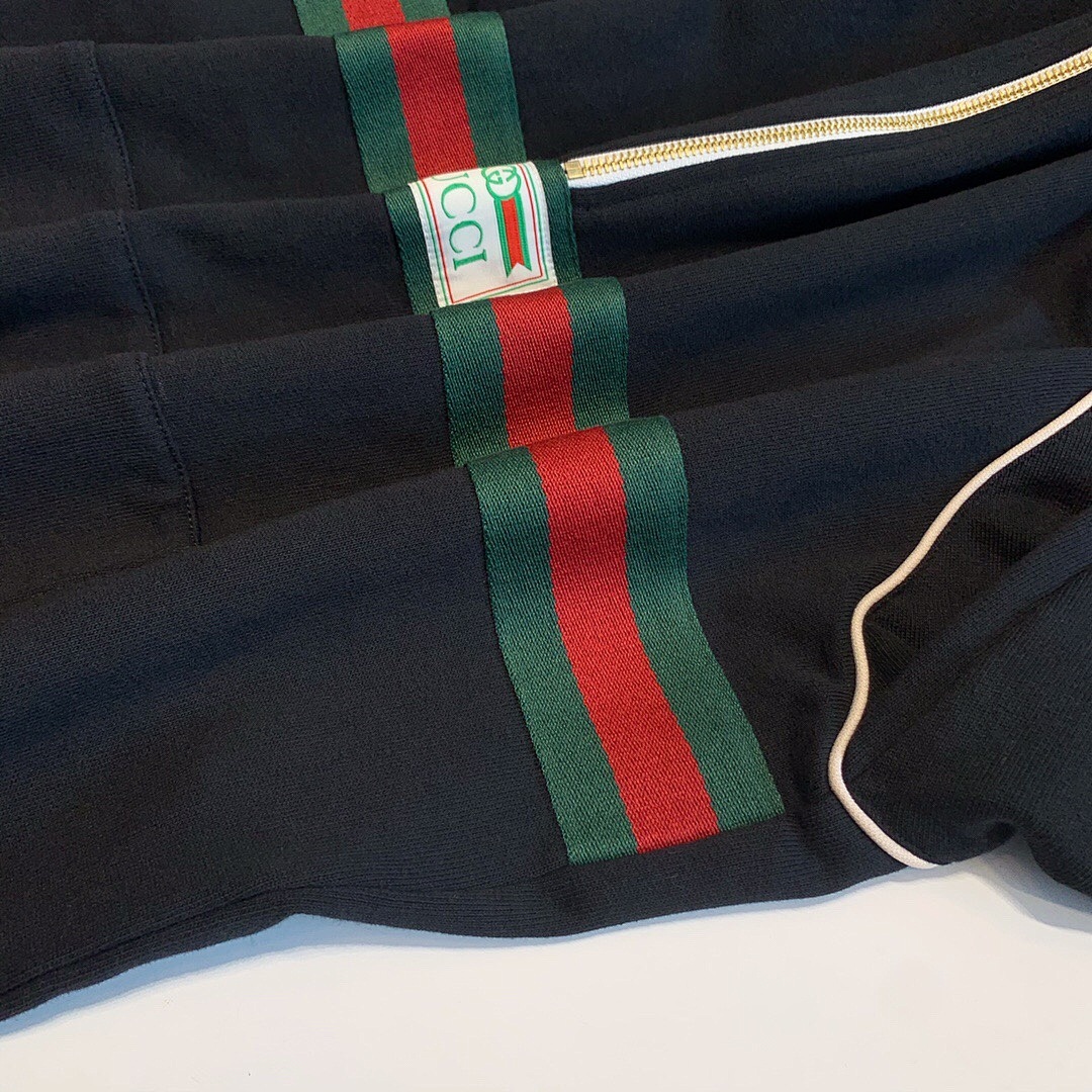 Gucci G Black Red Green Strap - Image 4