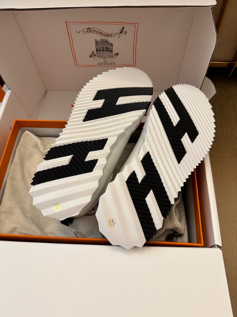 Unbranded H - Image 10