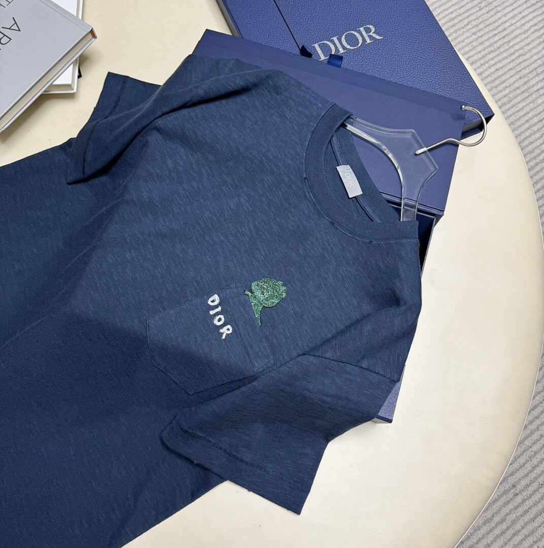 Unbranded D Dragon Limited Exclusive Short Sleeve - Image 6