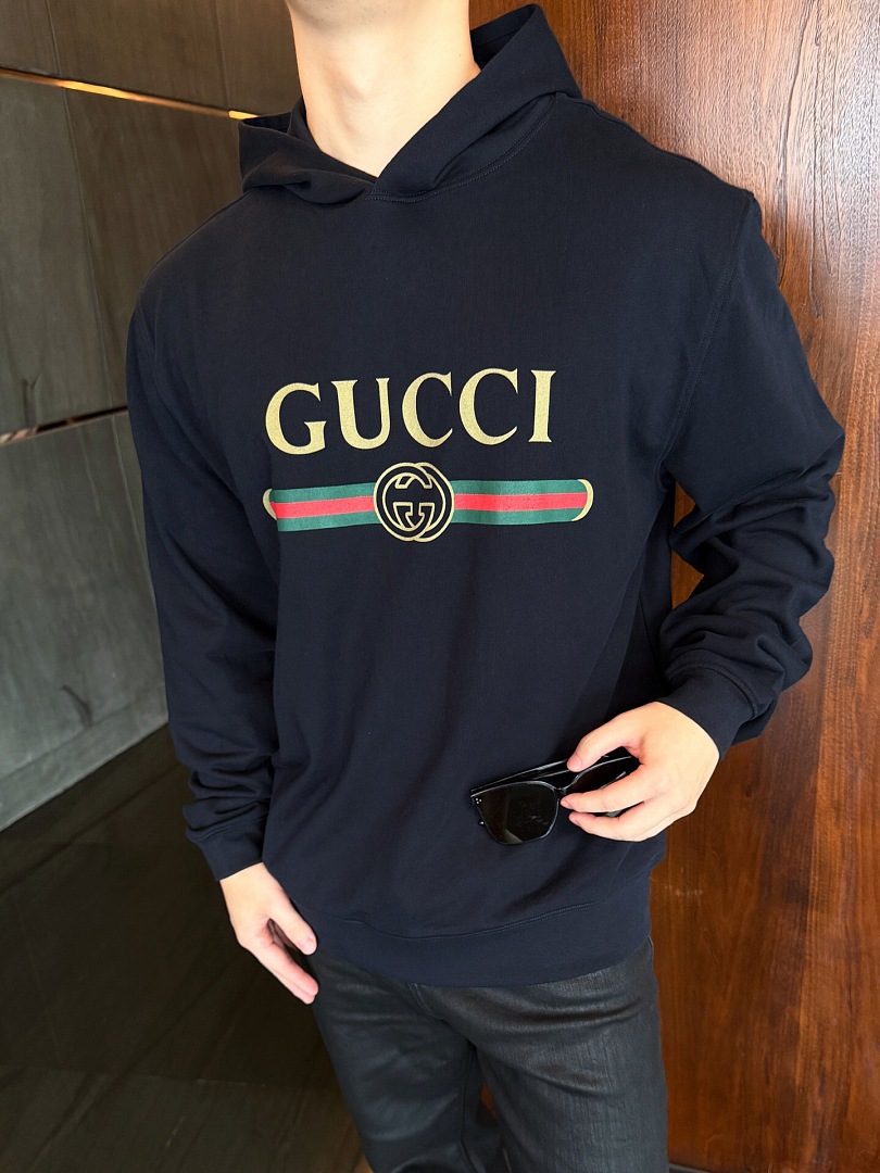Gucci Classic Interlocking Double G Printed Hoodie - Image 17