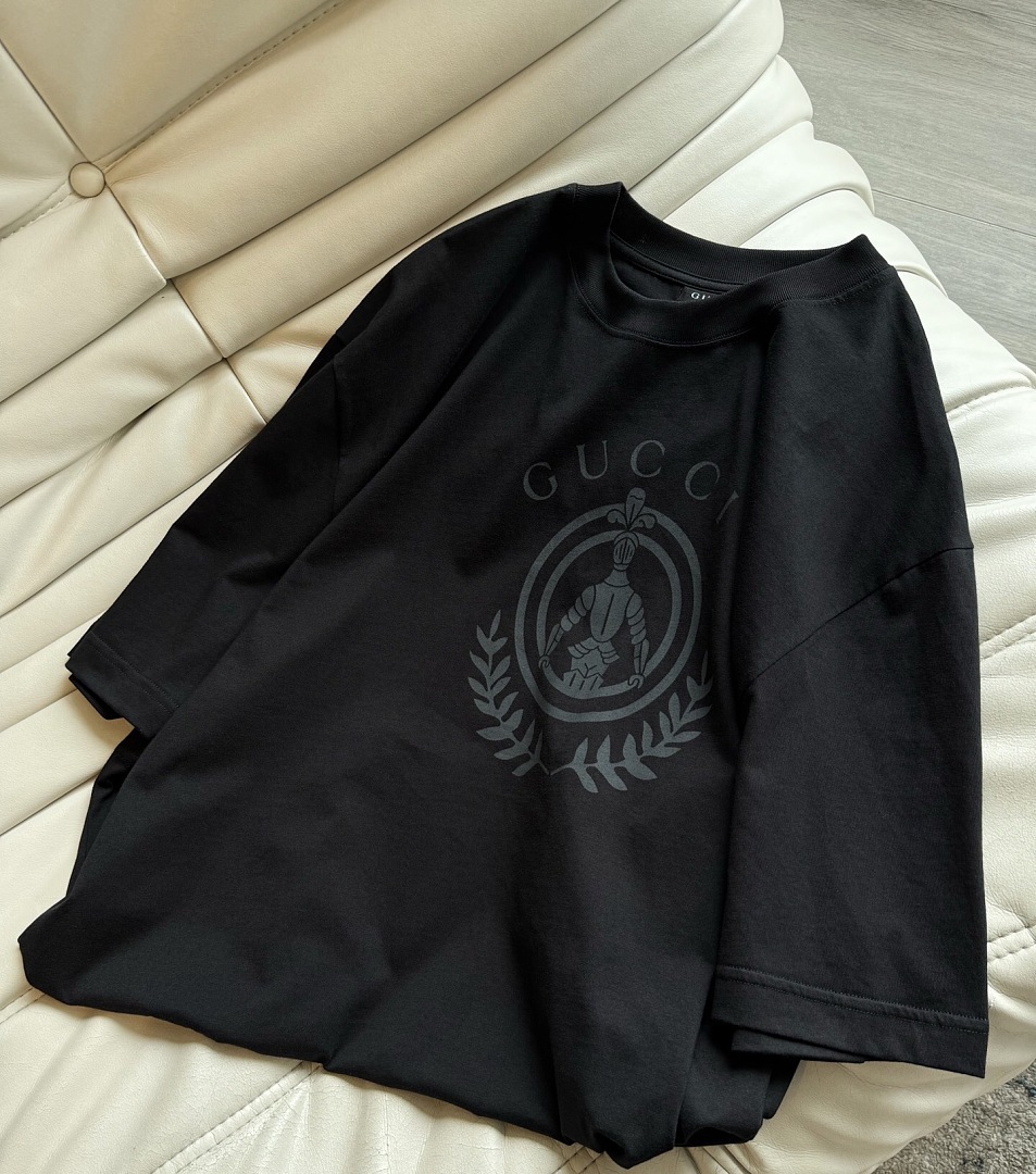 Gucci G Print Black T - Image 10