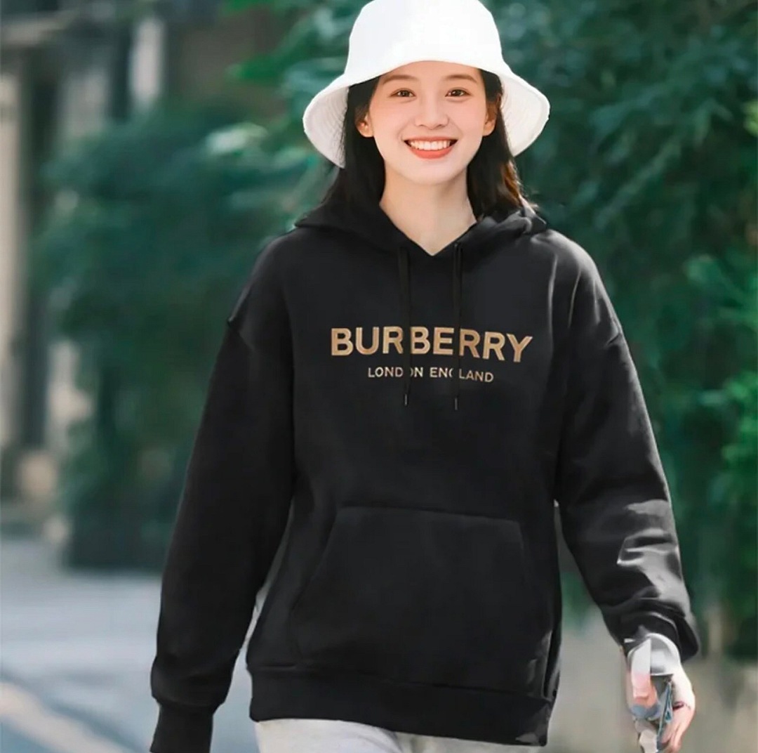 Burberry BU Gold Print - Image 20
