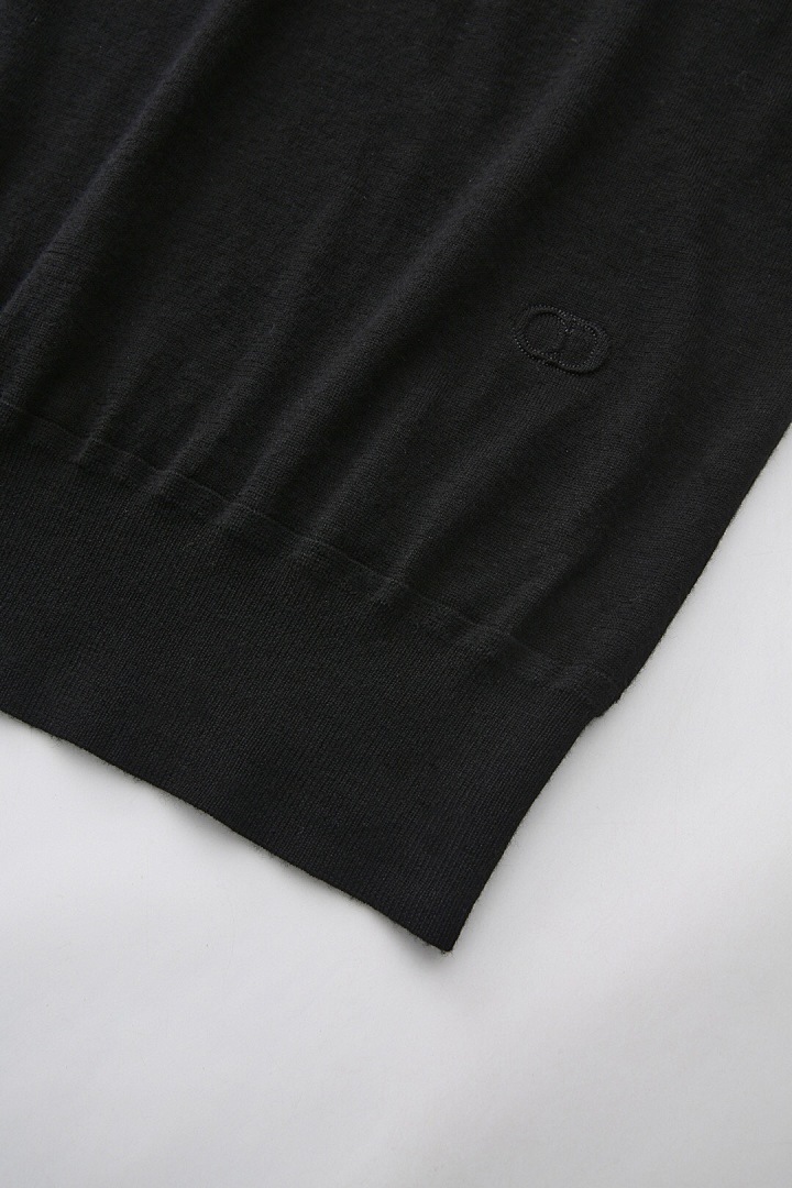 Ralph Lauren CD Embroidered Velvet Long Sleeve Polo - Image 10