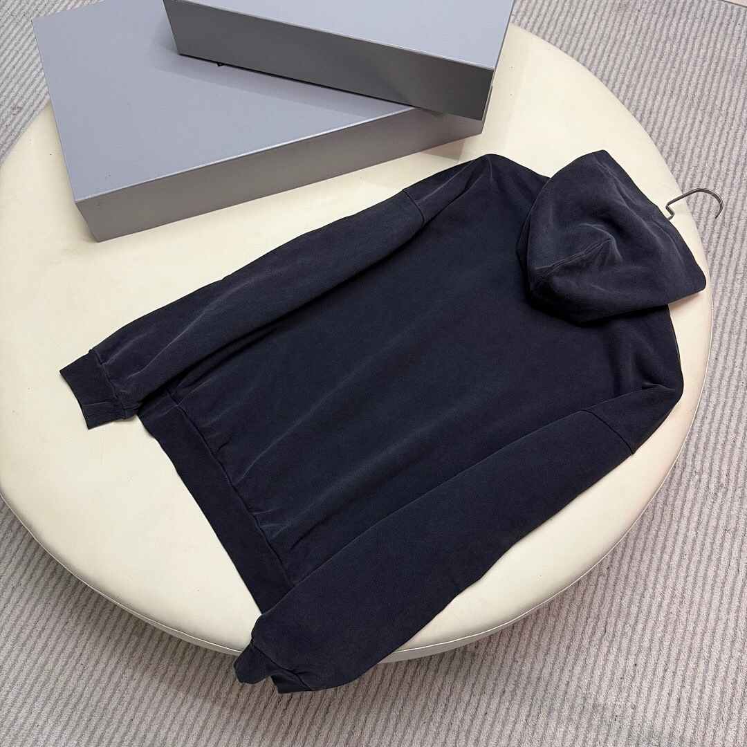 Balenciaga Collab Print - Image 6