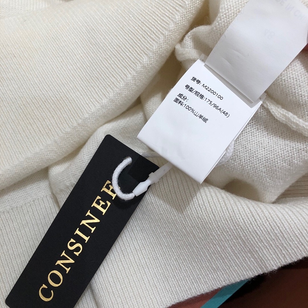 Unbranded Mountain Velvet Fleece (White) - Image 10