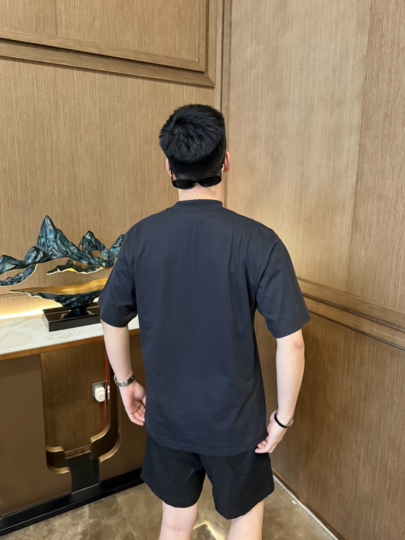 Balenciaga Big T - Image 15