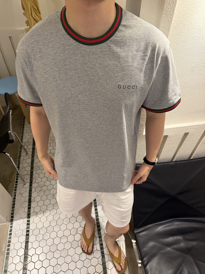 Gucci Grey Red Green Strap Short Sleeve - Image 20