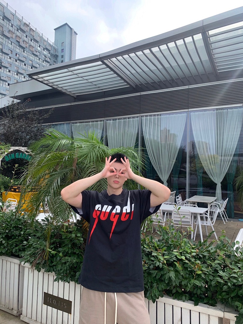 Gucci Black Electric Short Sleeve - Image 15