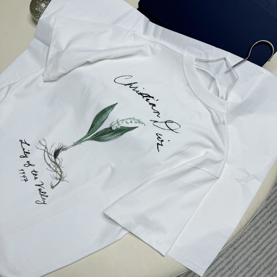 Unbranded Floral Print Short Sleeve (White) - Image 5