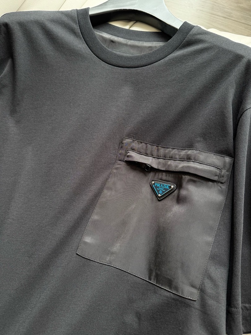 Unbranded Pocket Triangle T-Shirt - Image 7
