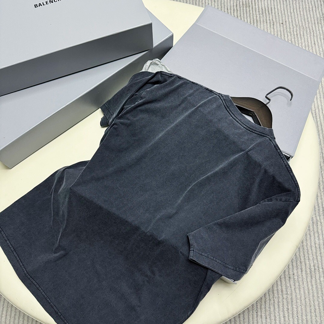 Balenciaga Collab Print T - Image 9