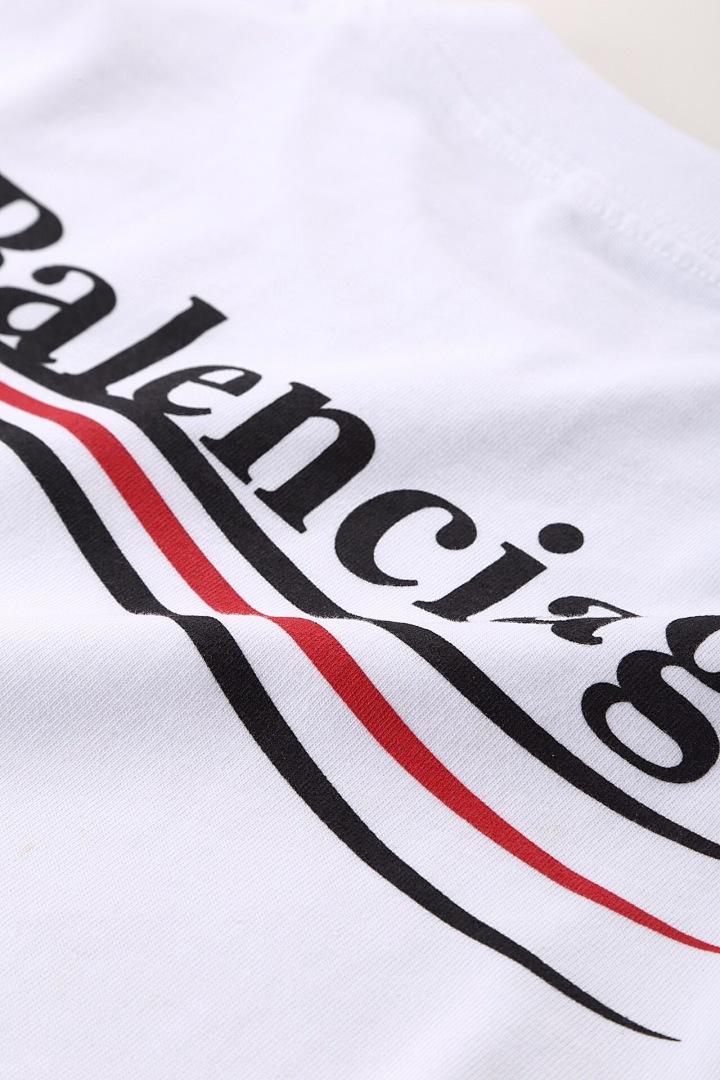 Balenciaga T - Image 7