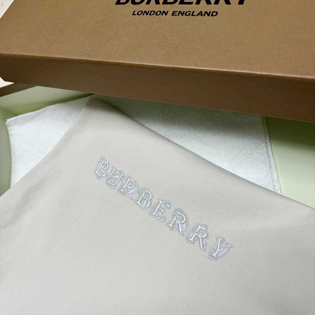 Burberry BBR Print T Apricot - Image 7