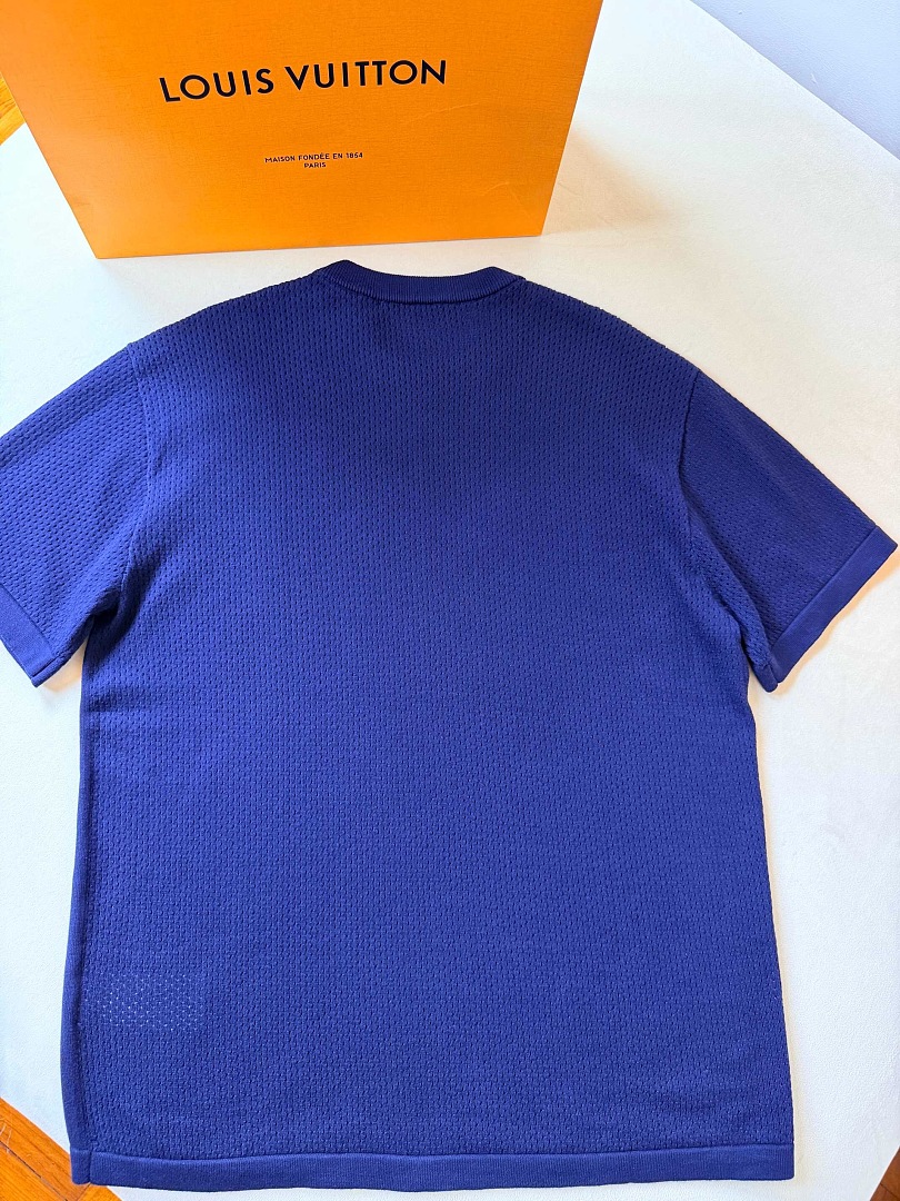 Unbranded Embroidered Fleece Short Sleeve - Image 10