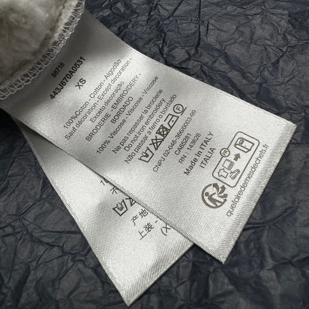 Unbranded Dr Small Embroidered Floral (Grey) - Image 11