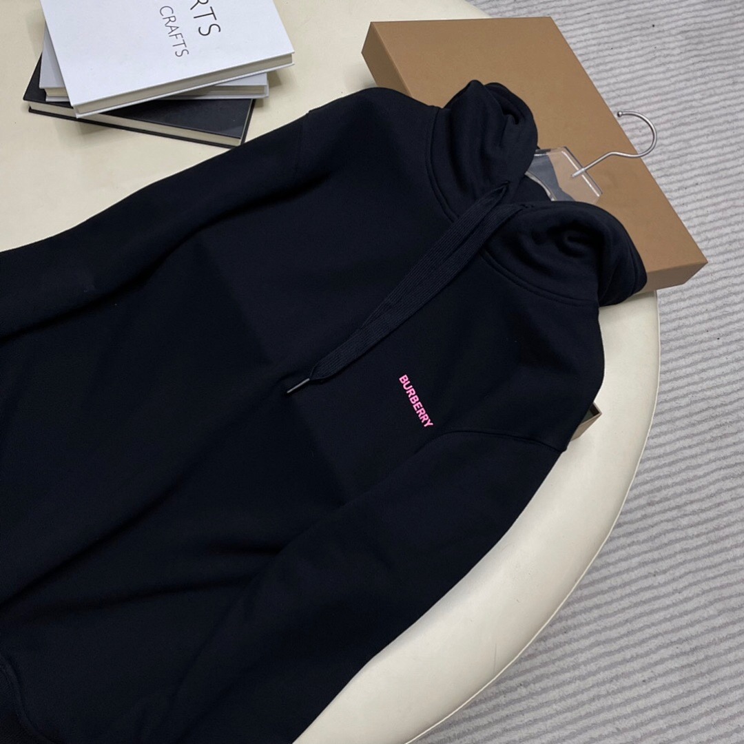 Burberry BR Pink Leaf (Black) - Image 6