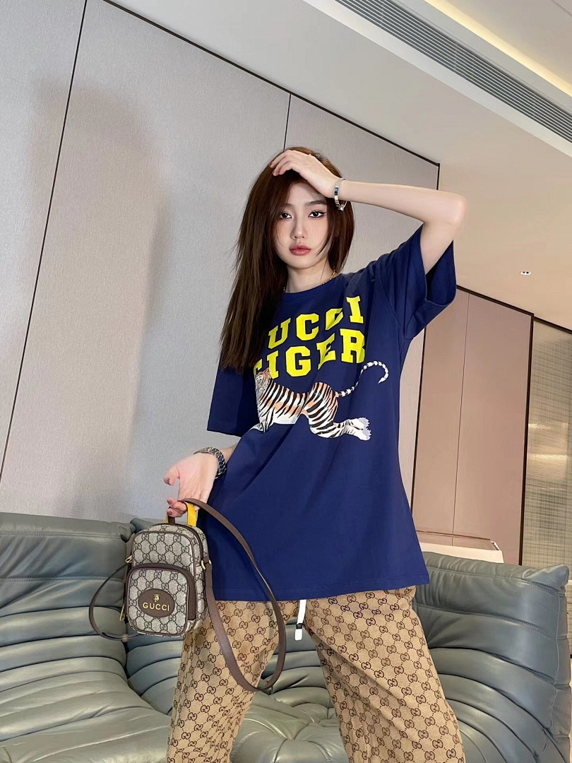 Gucci Classic Tiger Print Short Sleeve (Blue) - Image 15