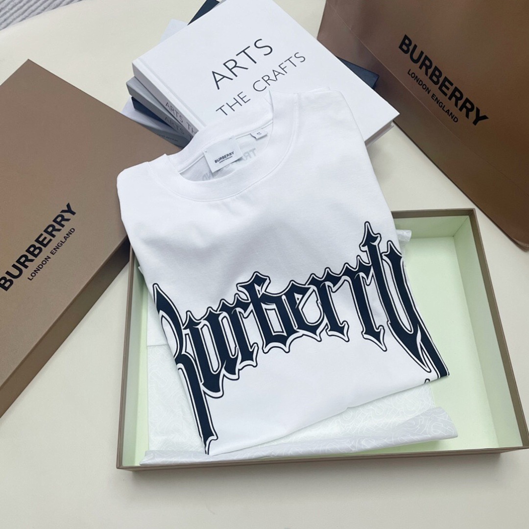 Burberry BU Electric Big Logo Short Sleeve - Image 7