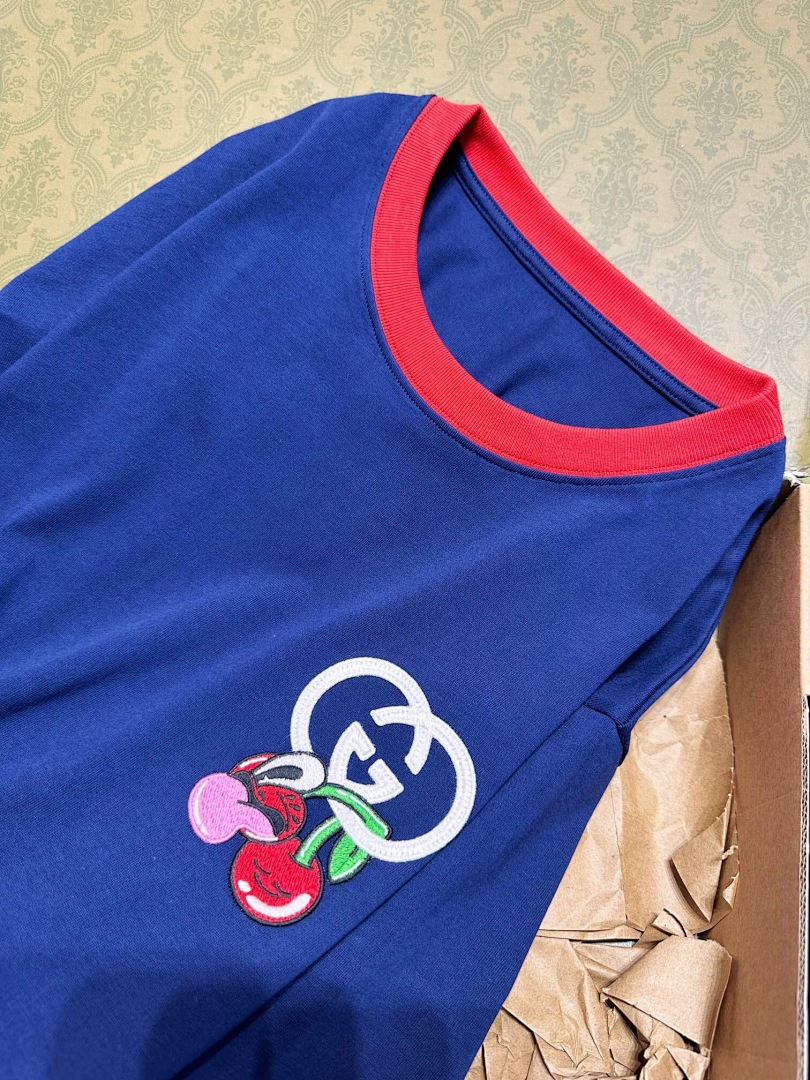 Gucci Peach Embroidered Short Sleeve - Image 5