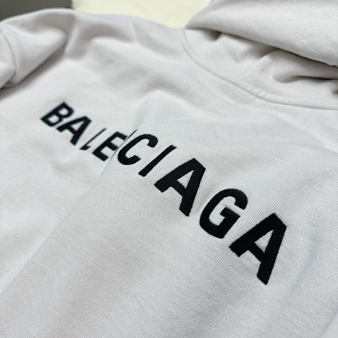 Balenciaga Apricot - Image 6