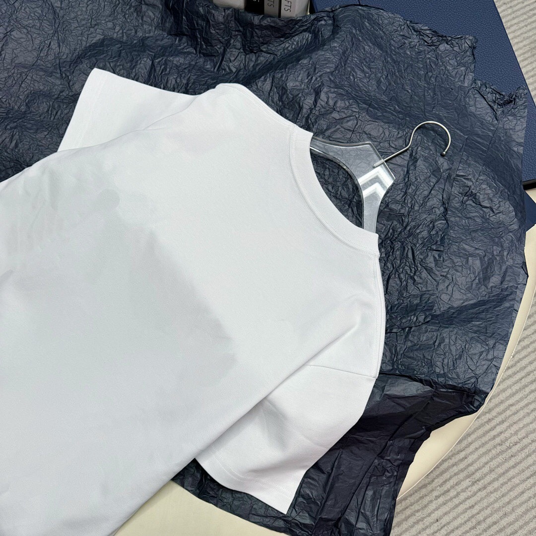Unbranded DR Short Sleeve (White) - Image 8