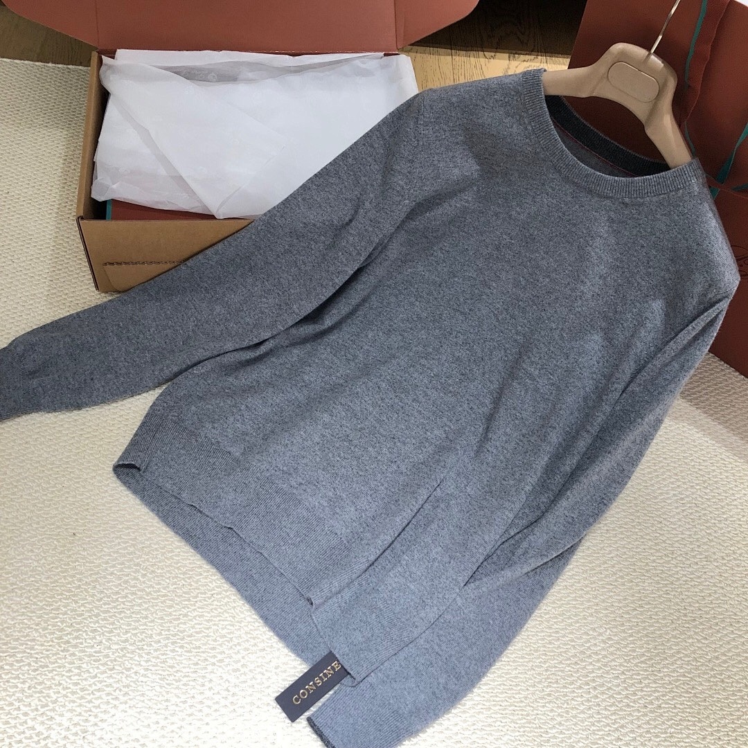 Unbranded Mountain Velvet Fleece (Grey) - Image 4