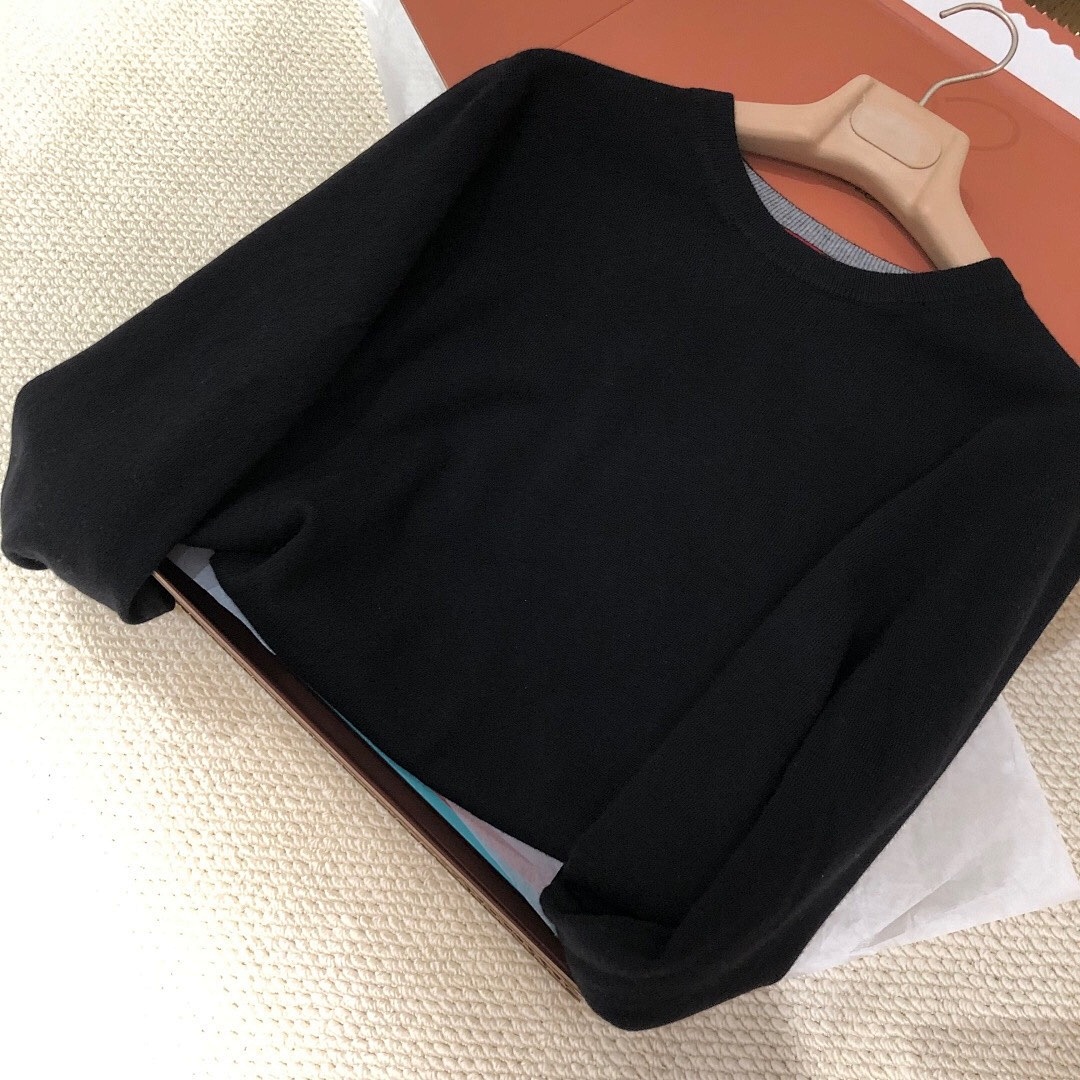 Unbranded Mountain Velvet Fleece (Black) - Image 5