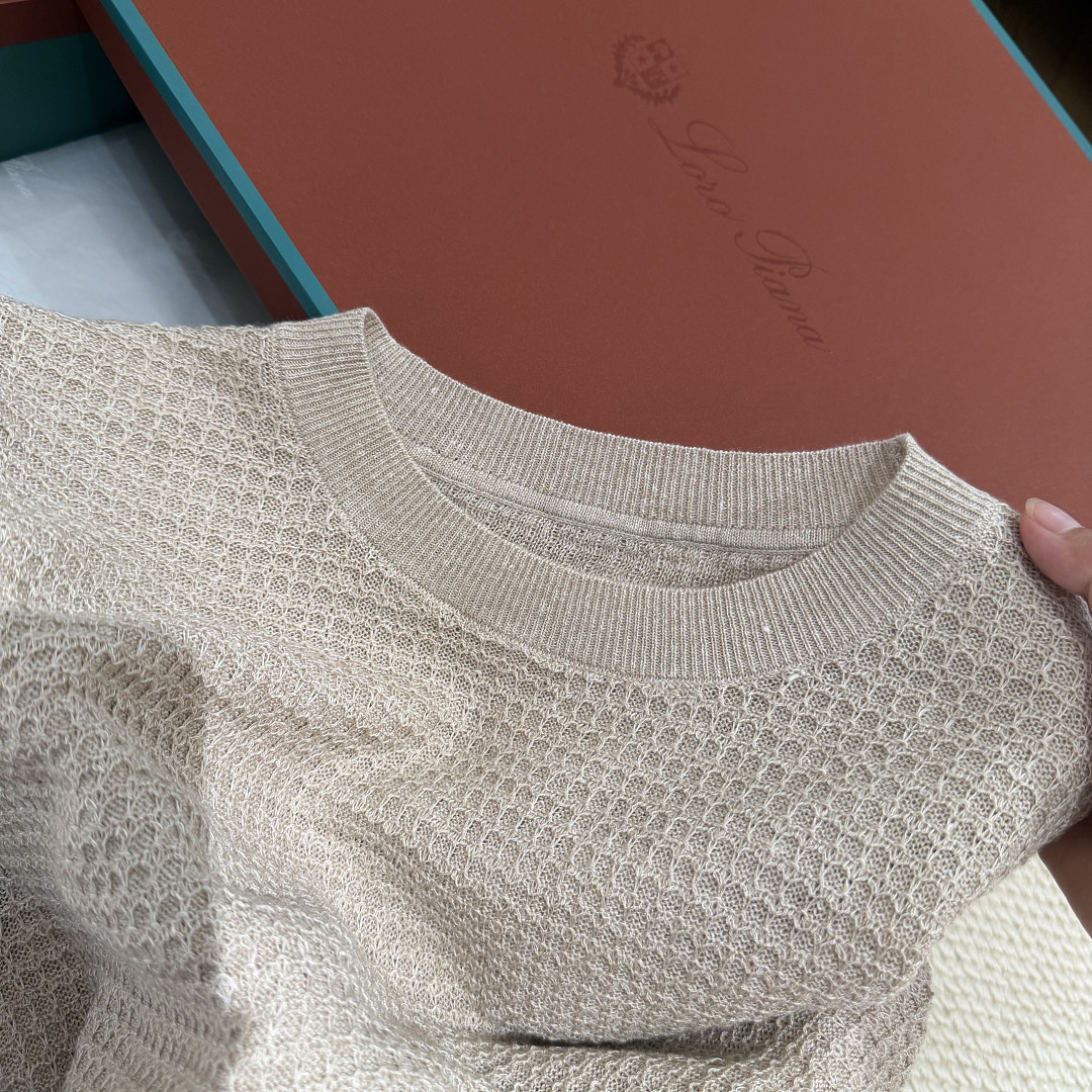 Unbranded T - Image 8