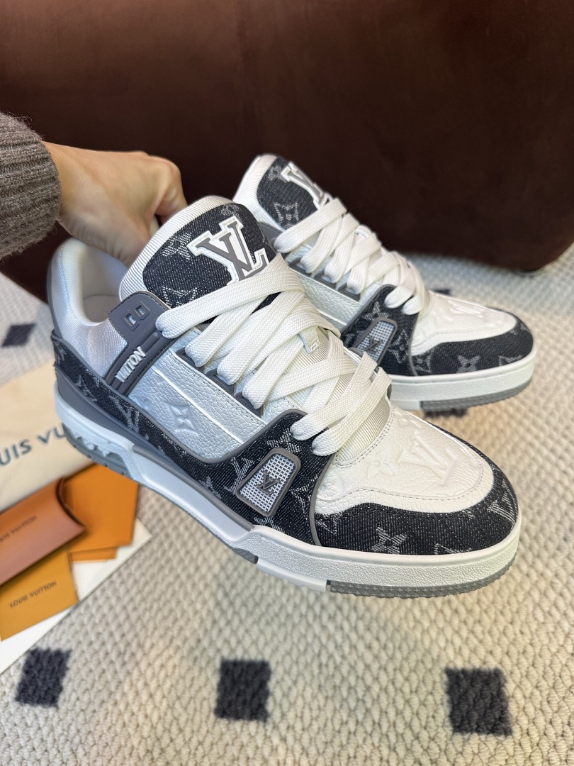 Unbranded Trainer - Image 6