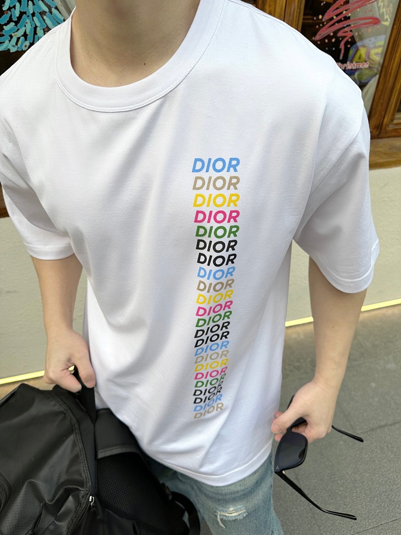 Unbranded D Color Logo Short Sleeve - Image 14