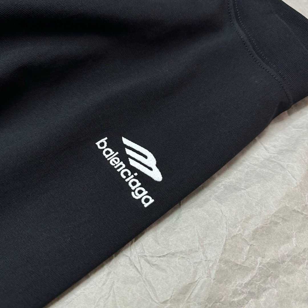 Balenciaga 3B Sleeve Embroidered Short - Image 10