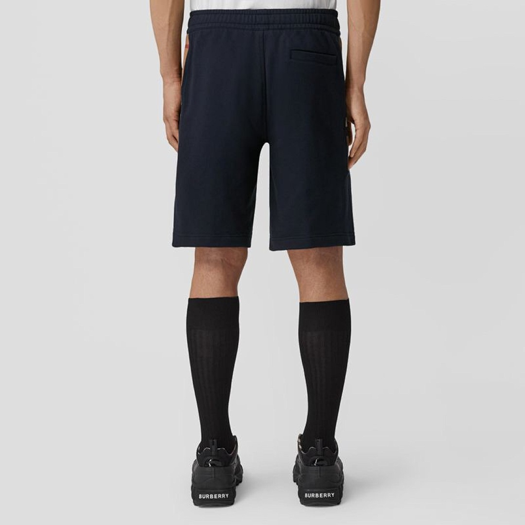Burberry BR Short - Image 16
