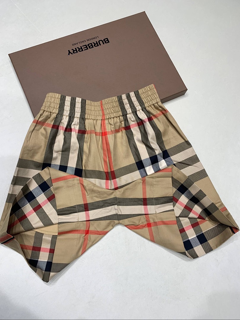 Burberry R Plaid Cotton Short (Women) - Image 9