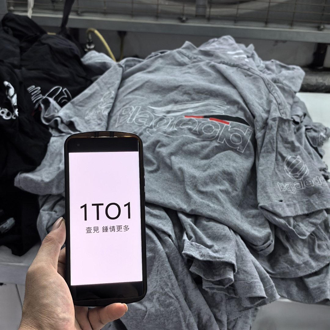 Balenciaga AI Short Sleeve (Grey) - Image 3