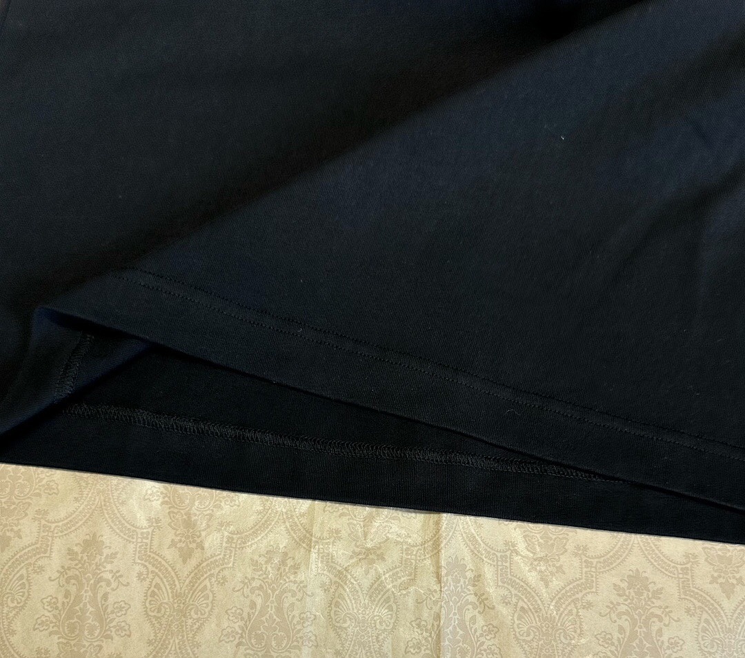 Gucci Shadow T - Image 11