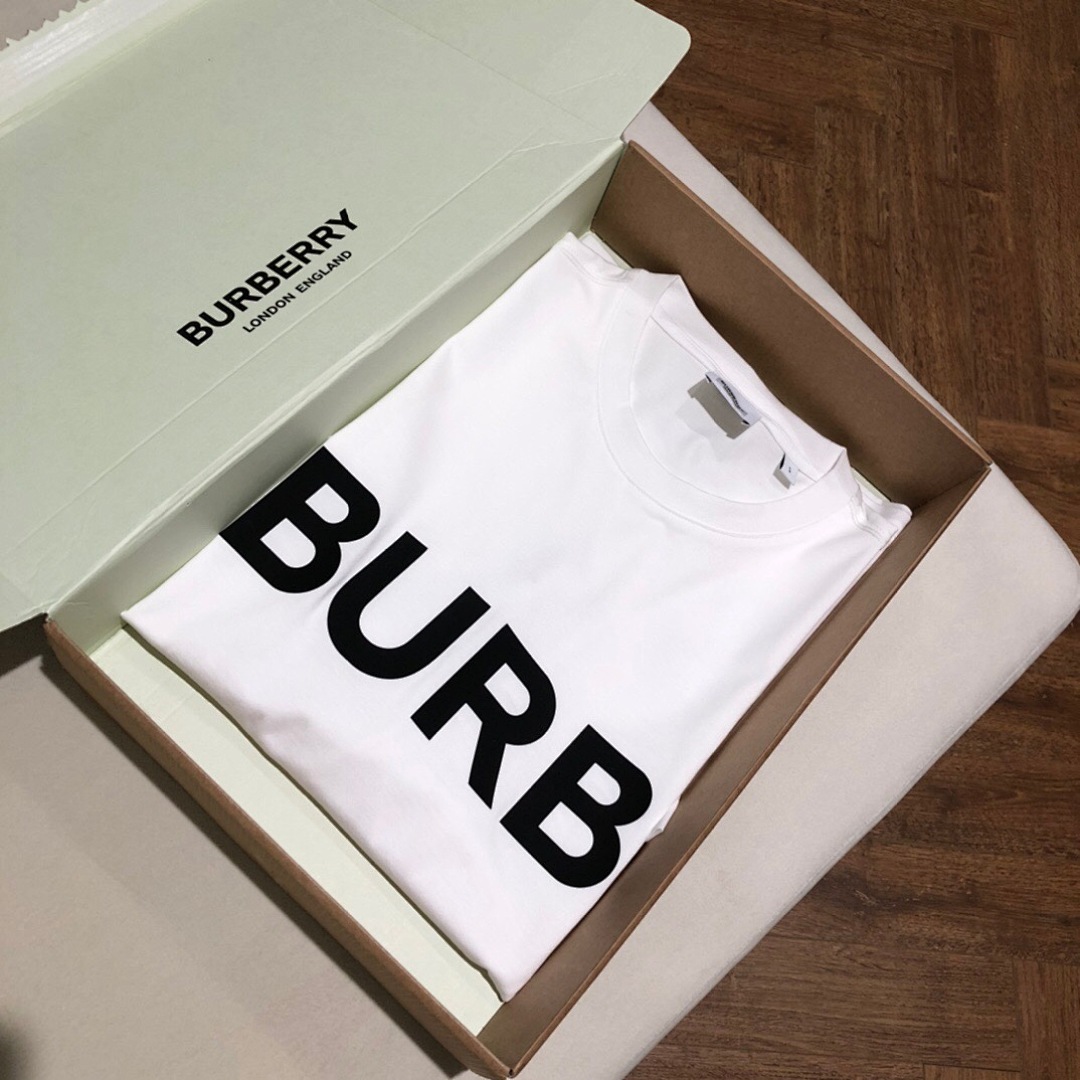 Burberry T - Image 4