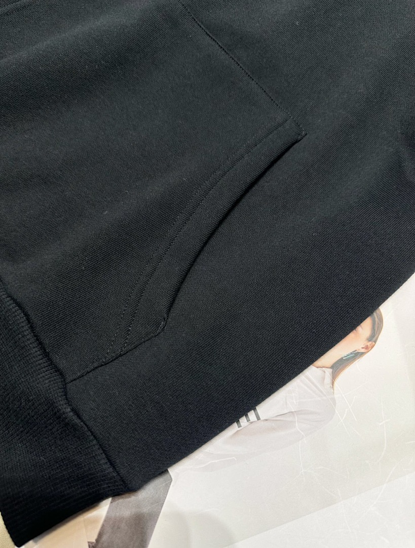Celine C 16 - Image 12