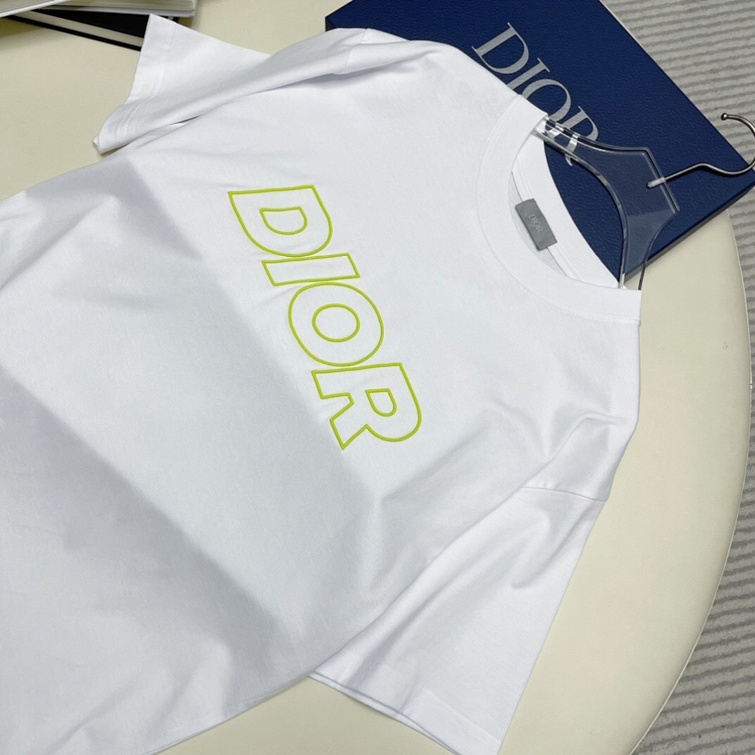 Unbranded Dr Floral Short Sleeve (White) - Image 5