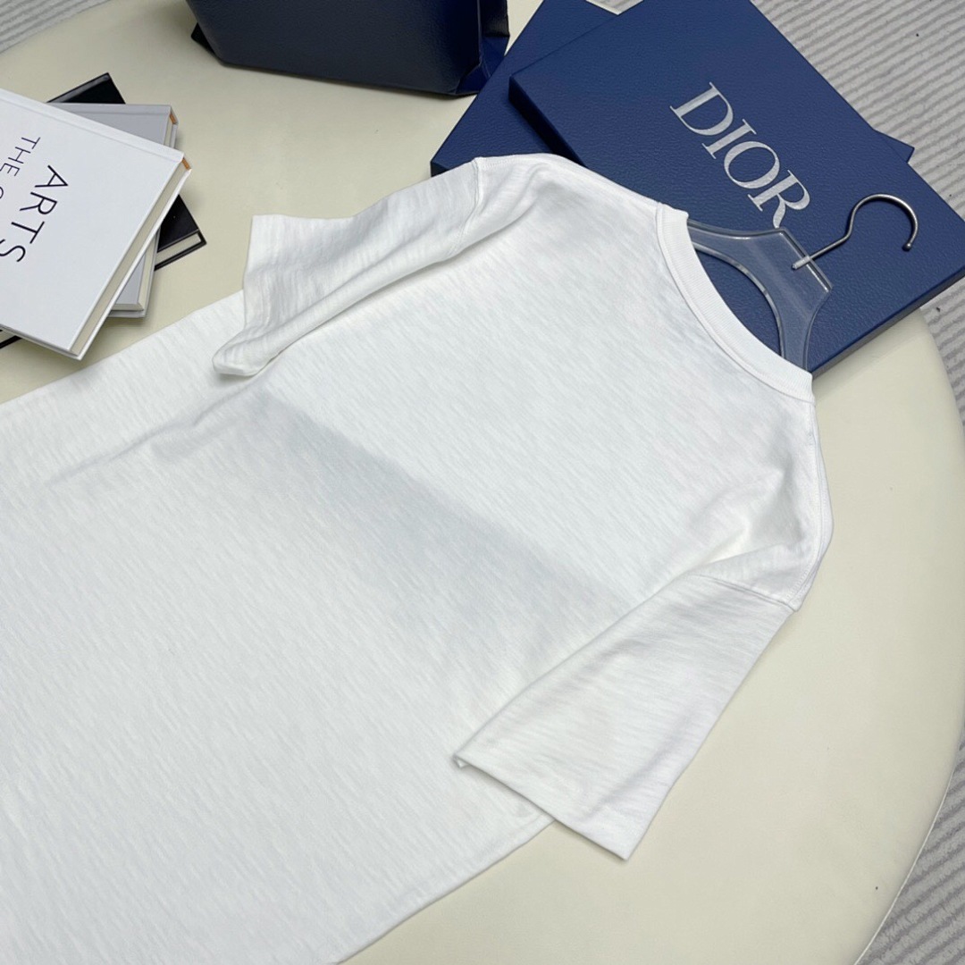 Off-White DR Velvet Short Sleeve Off (White) - Image 6