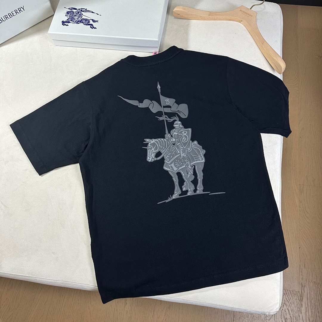 Burberry Print Short Sleeve - Image 5