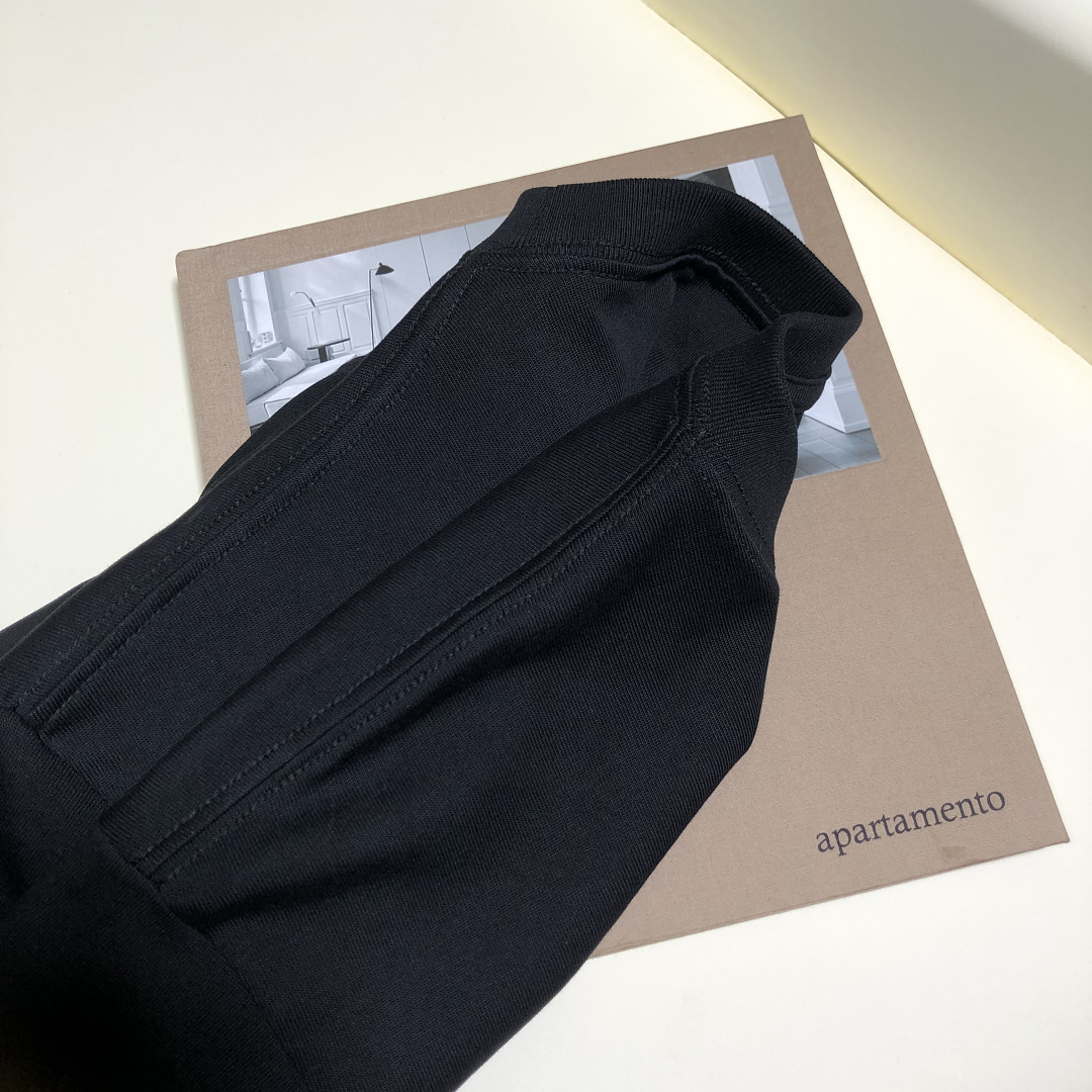 Unbranded Dr Big Embroidered T (Black) - Image 11
