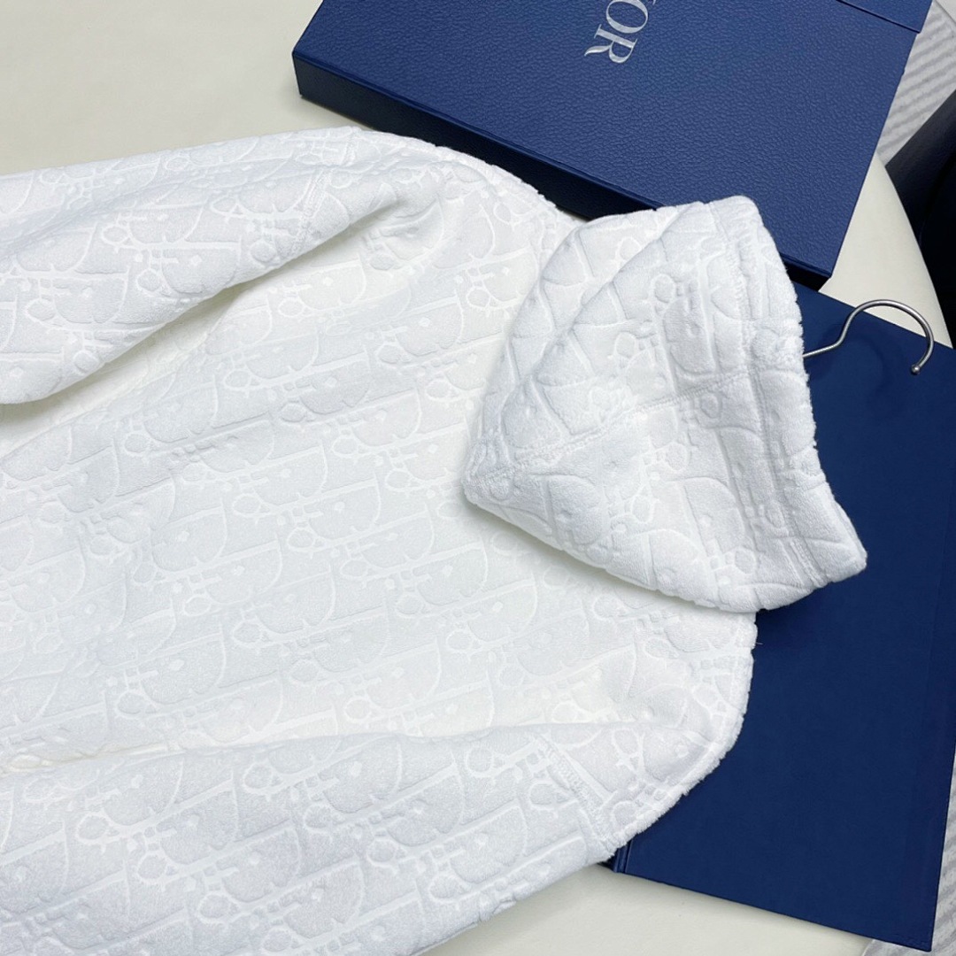 Unbranded DR Fleece - Image 7