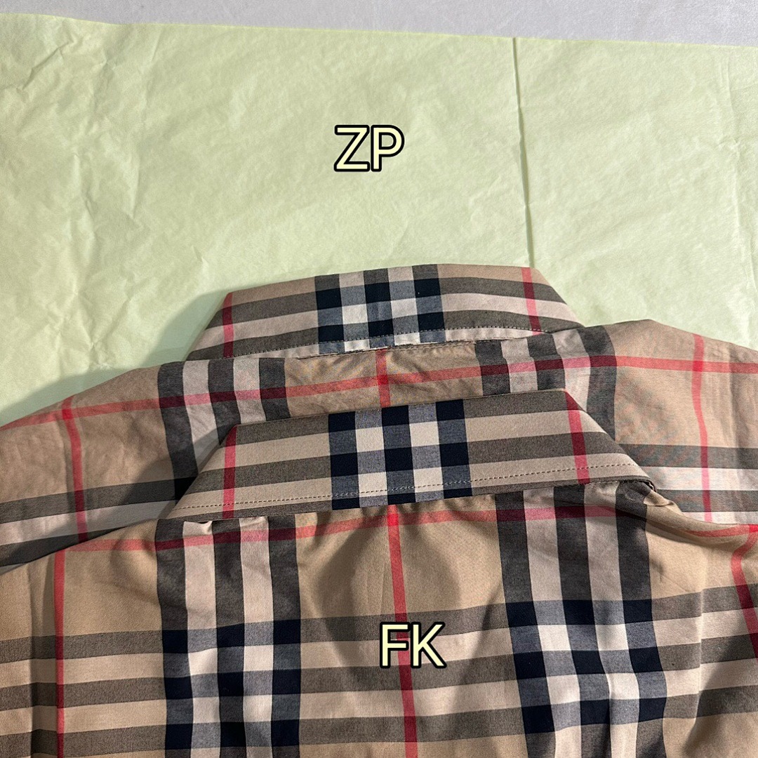 Burberry Short Sleeve - Image 14