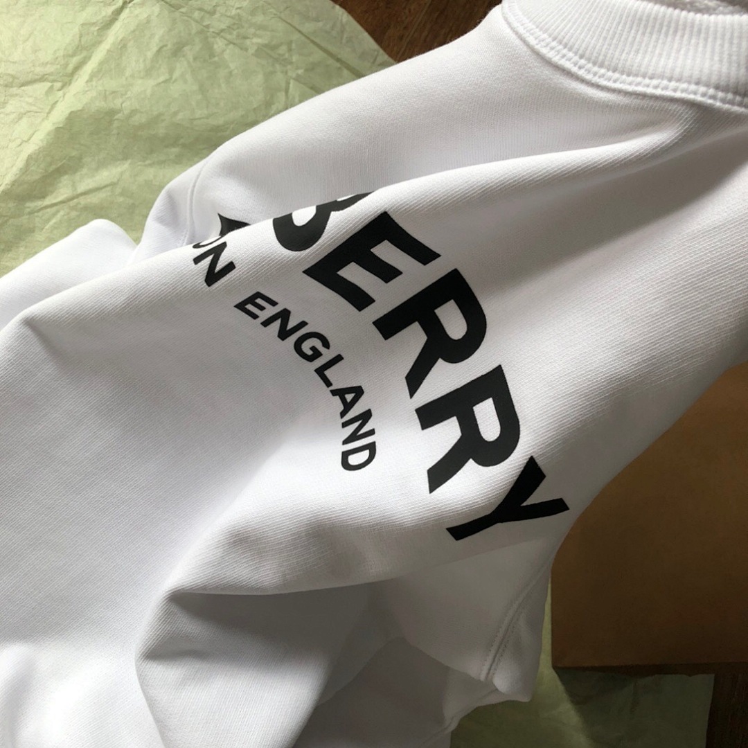 Burberry BR White - Image 9