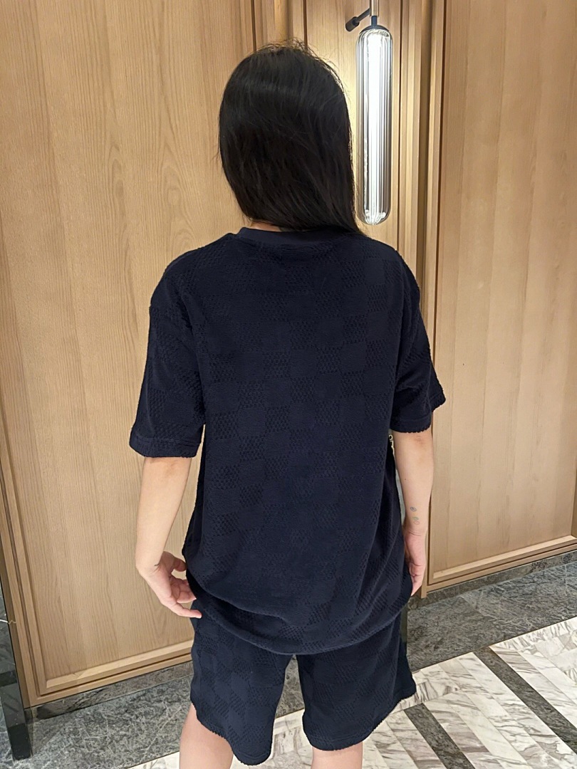 Unbranded Floral T - Image 16