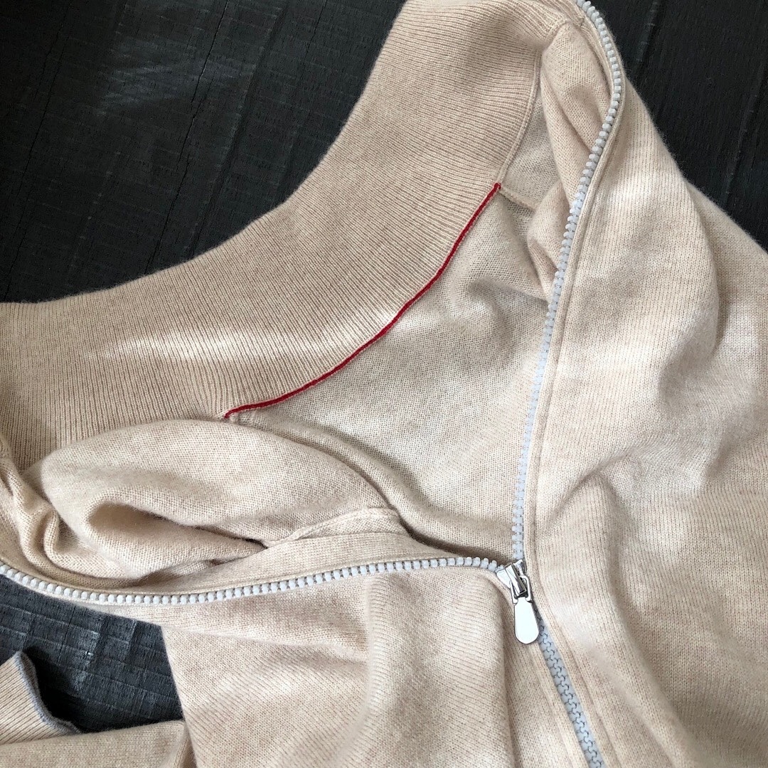 Unbranded Velvet - Image 7