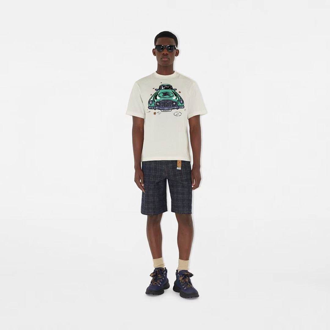 Burberry BR Short Sleeve - Image 16