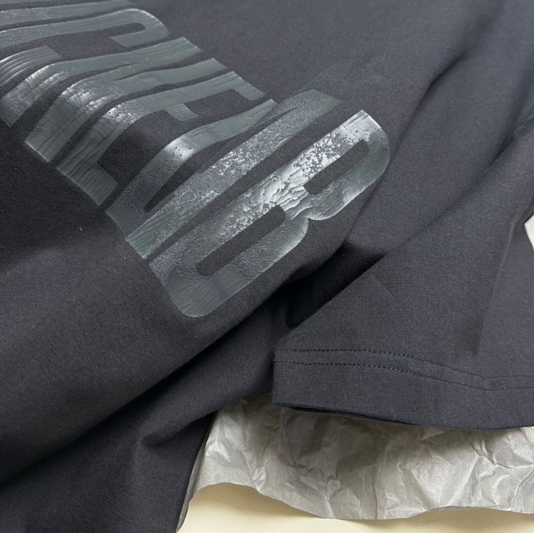 Balenciaga Reverse Print Short Sleeve - Image 8